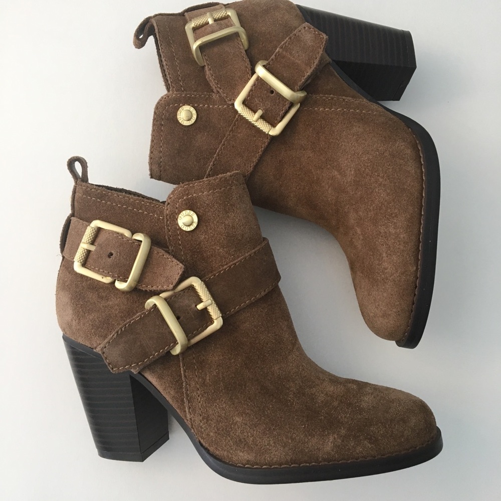 GUESS Faux Suede Brown Ankle Booties Size 6